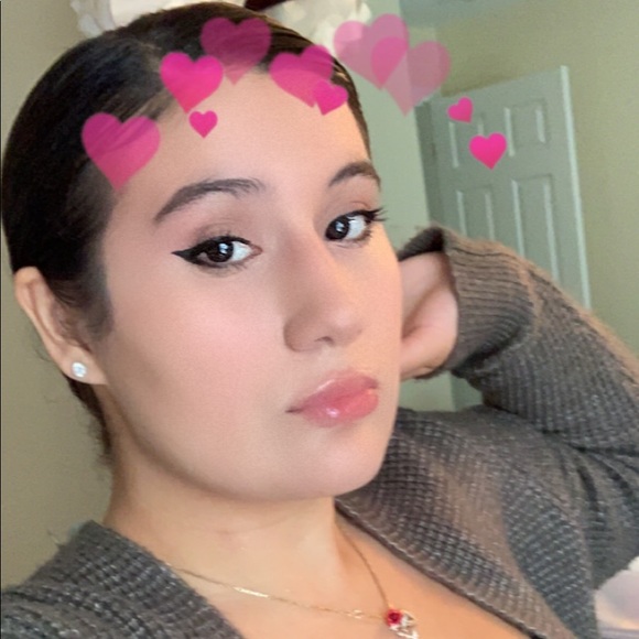 Meet your Posher, Stacey - Picture 8 of 8